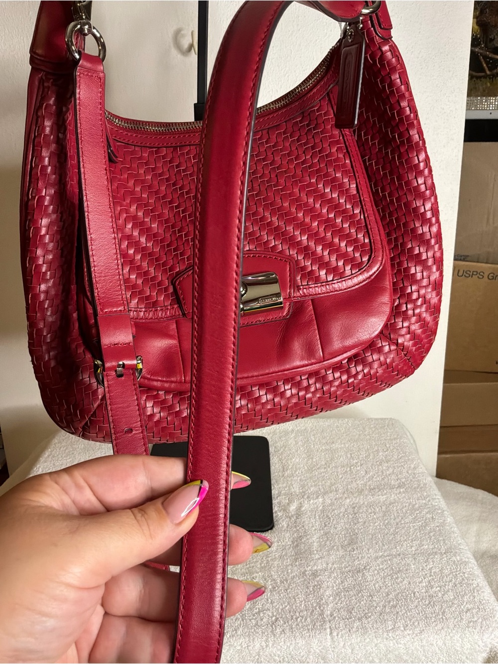 Vintage Coach Woven Leather Shoulder Bag in Raspberry - Picture 8 of 8